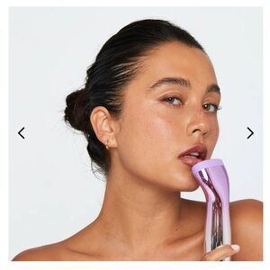 Lip Gizmo Plumping Lips Suction Beauty Tool/Great Gift/New In Box